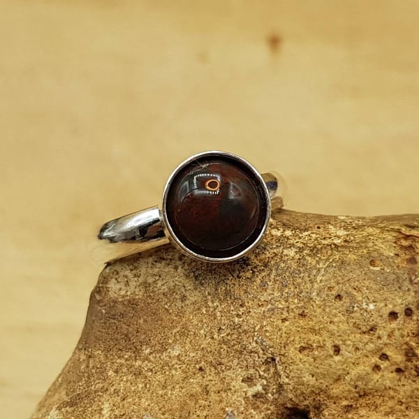 Minimalist Bloodstone ring. 925 sterling silver. March birthstone ring