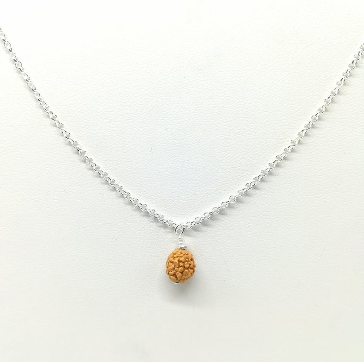 Single rudraksha deals with gold chain