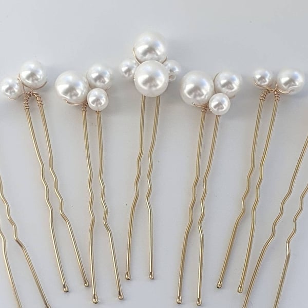 Set of Pearl Bridal wedding hair pins 