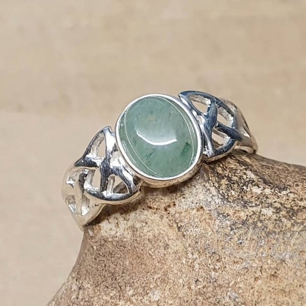 Green Aventurine Celtic Knot Ring. Size N sterling silver rings for women