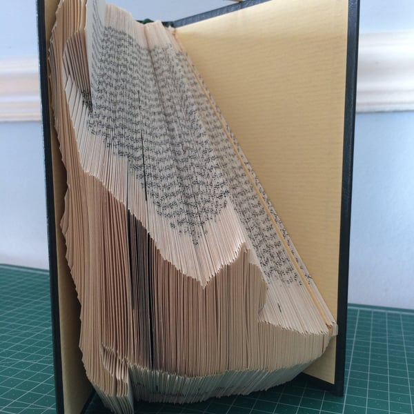 Stretching Cat, MMF Folding Book Pattern - EMAILED PDF PATTERN