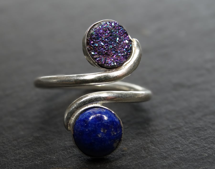 Tristan ring. Druzy, lapis lazuli. Sterling silver, adjustable ring.