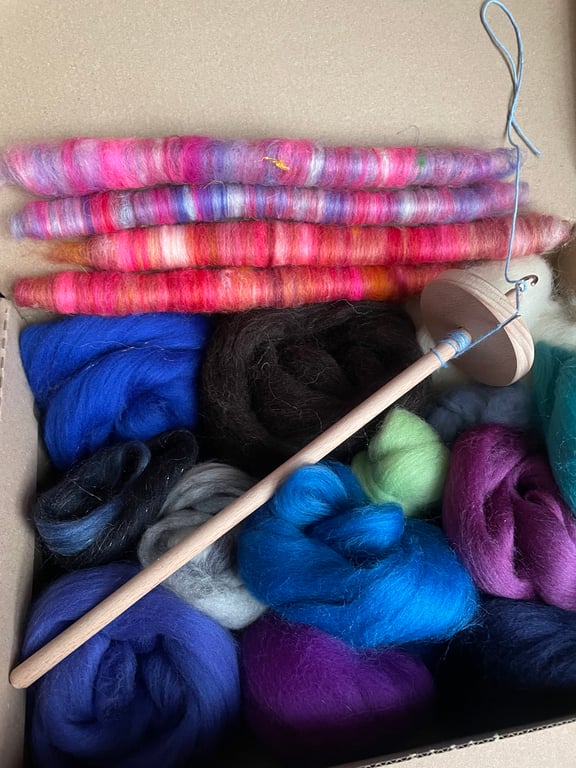 Drop Spindle Beginners Spinning Kit - blue shades