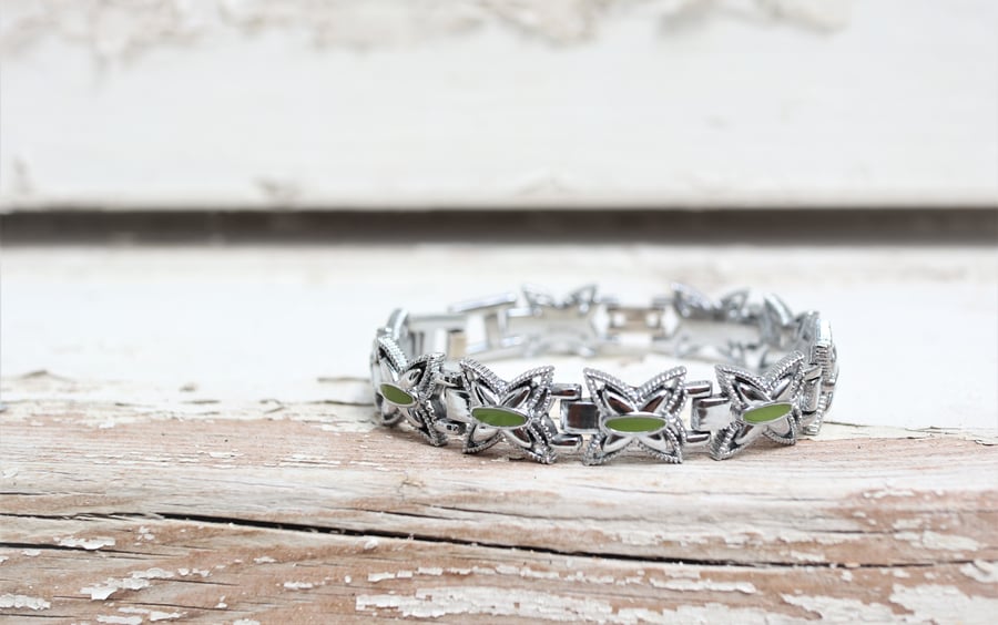 Pretty Upcycled Apple Green Star Flowers Stainless Steel Watch Parts Bracelet