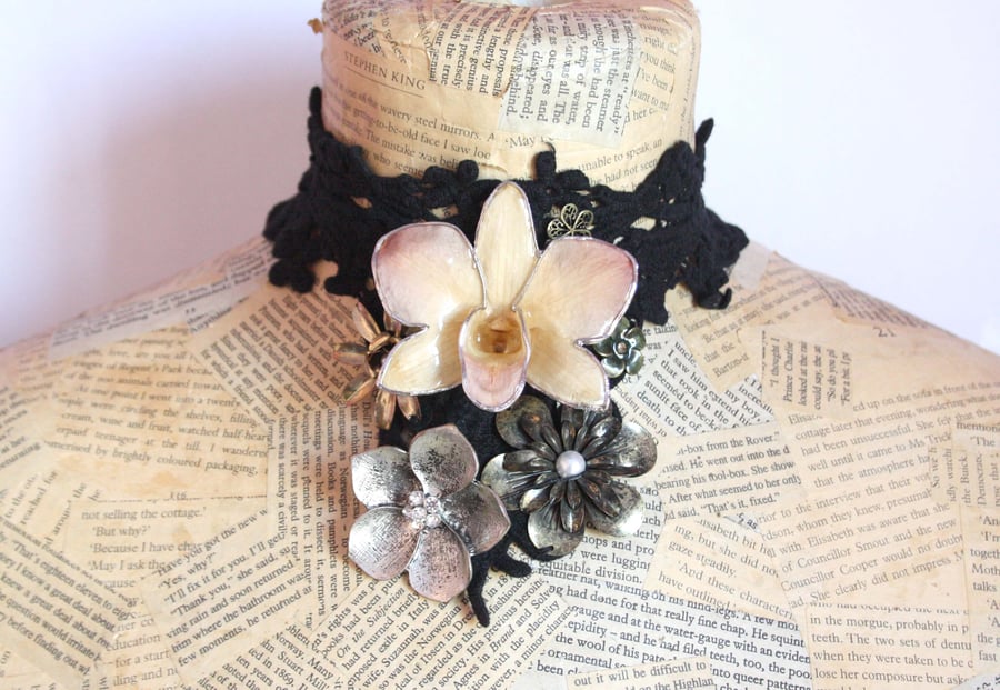 Black Crochet Bib Collar Flower Statement Necklace