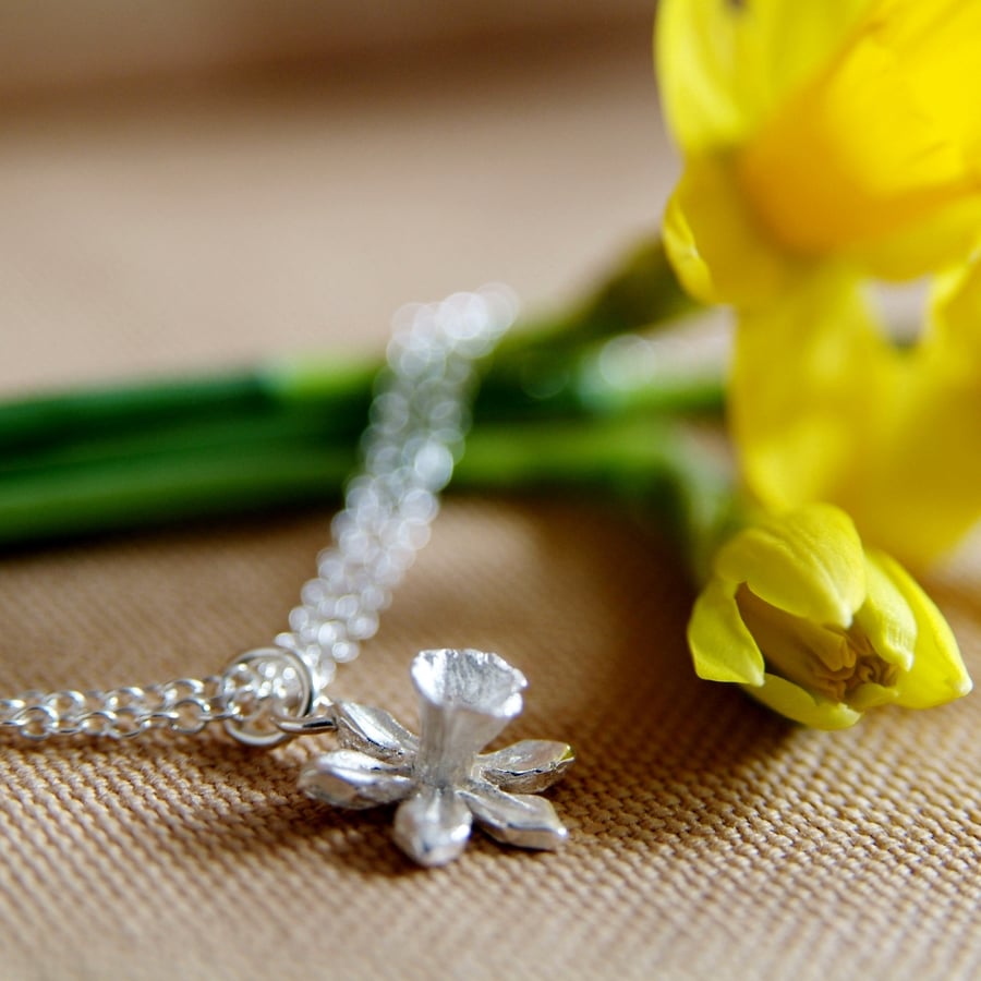 Sterling Silver Daffodil Bracelet, Spring Gift, Welsh Flower Jewellery, Handmade