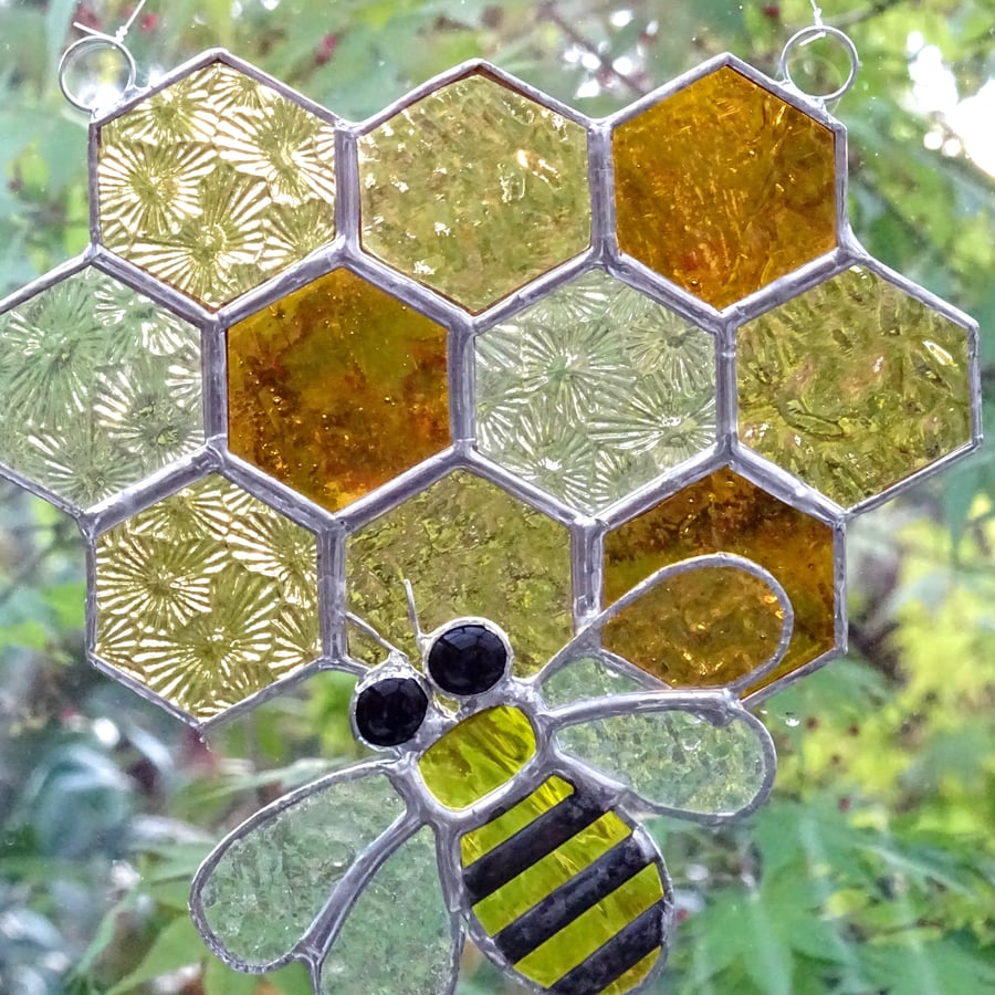 Stained Glass Bee and Honeycomb Suncatcher - Handmade Hanging Decoration