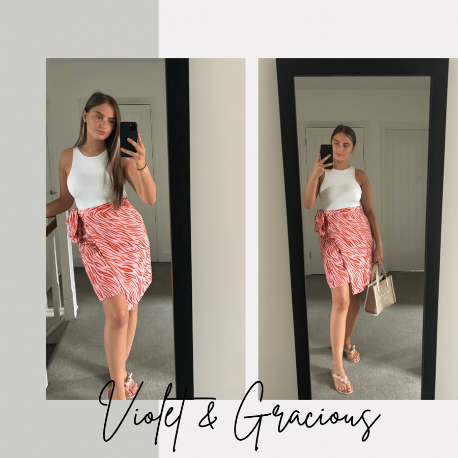 Pink Zebra Wrap Skirt . Animal Print Skirt . Wrap Skirt . Short Skirt . Size 8