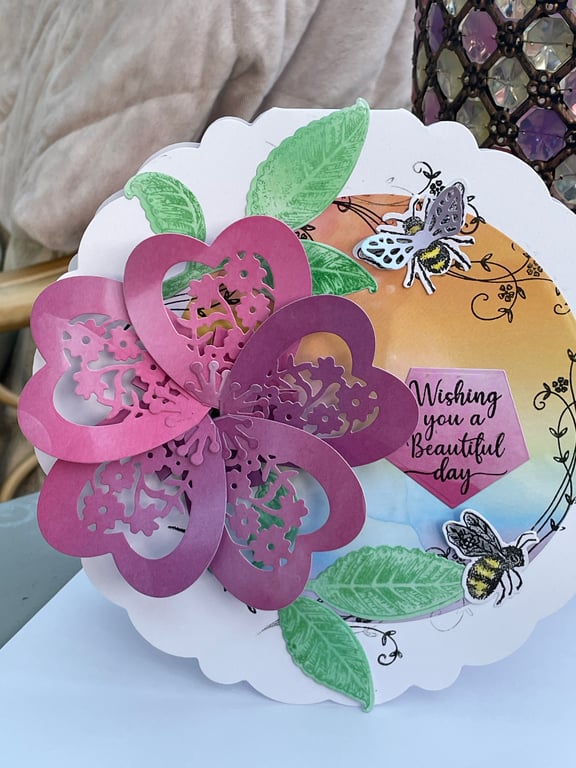 Kinetic flower Wishing you a beautiful day birthday card