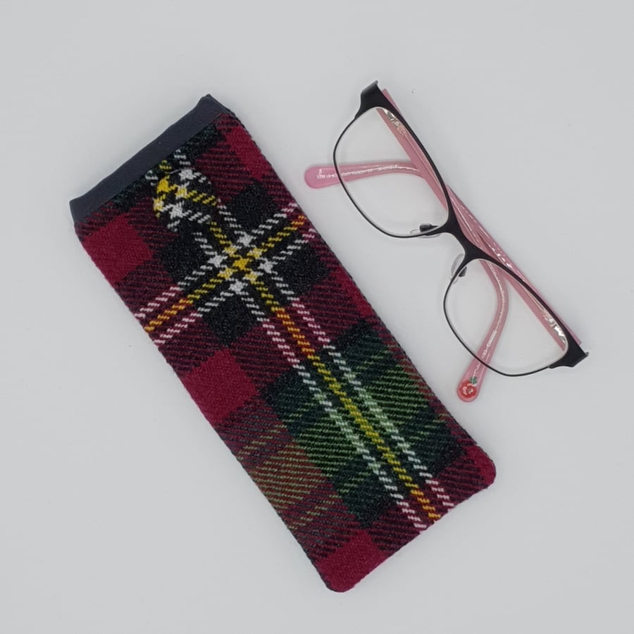 Ochil Flora Handwoven Glasses Case