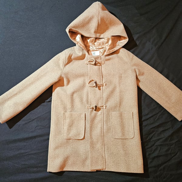 Girls’ Cashmere-Blend Coat – Wooden Toggles & Taffeta Lining