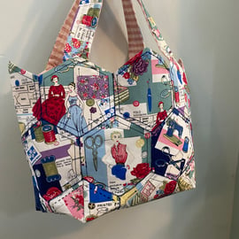 Hexagon Bucket Bag for All Sorts of Hobbies and Crafts. 50’s Look Fabric.