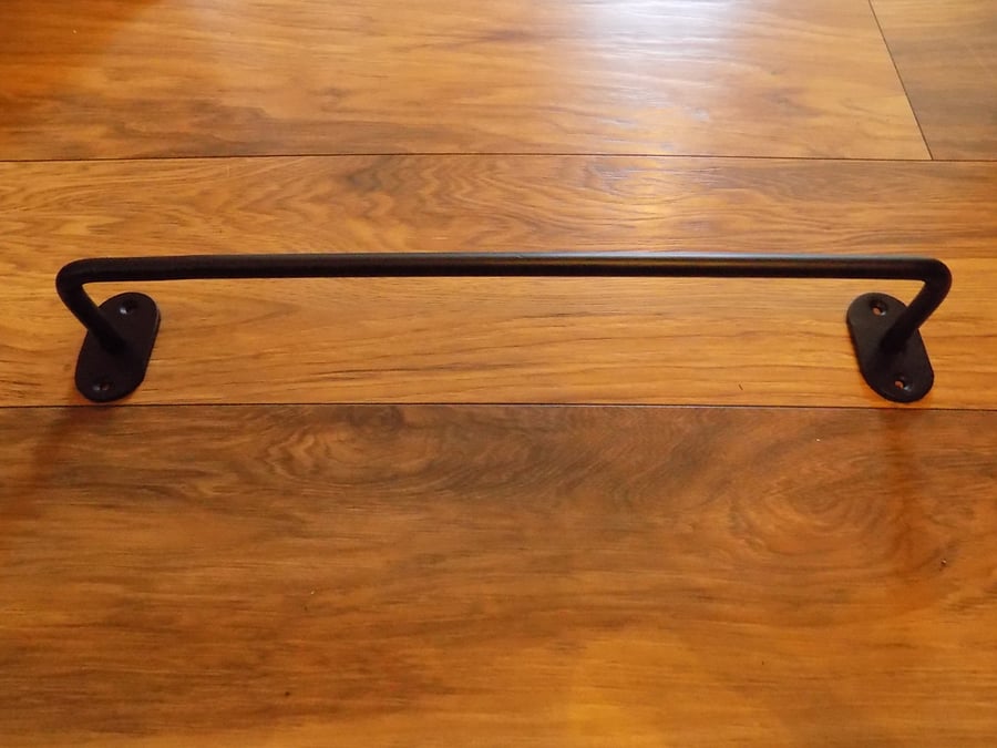 Towel Rail..............................Wrought Iron (Forged Steel) 