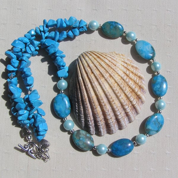 Howlite, Agate & Shell Pearl Gemstone Statement Necklace "Caribbean Shades"