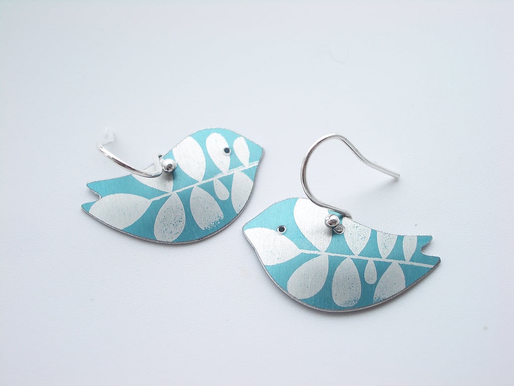 Bird earrings with leaf print in blue and silver