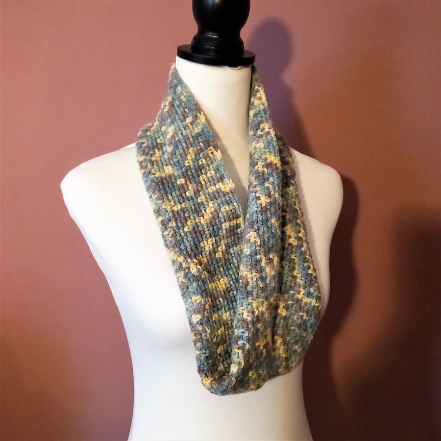 Tweed Stitch Crochet Cowl in  Cosy Browns, Sunny Yellows, and Fresh Greens