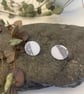 Stud earrings in shite and silver - Image 2