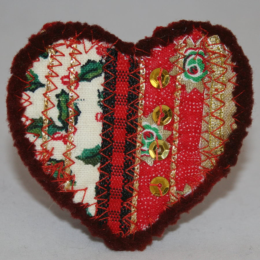 Embroidered Brooch  - Christmas Heart