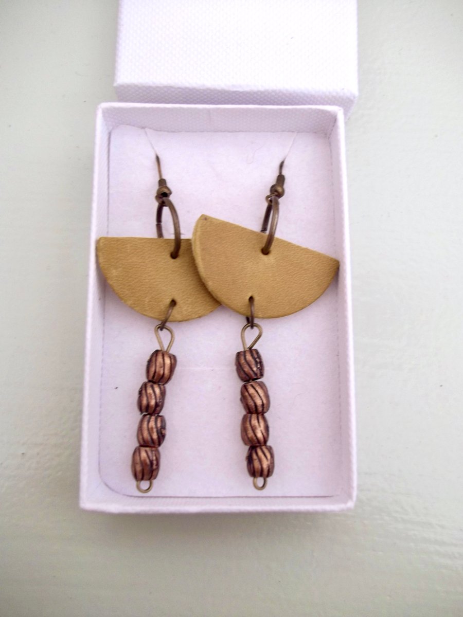 Leather Dangle Drop Earrings Light Khaki and Copper Coloured Bead Boho 