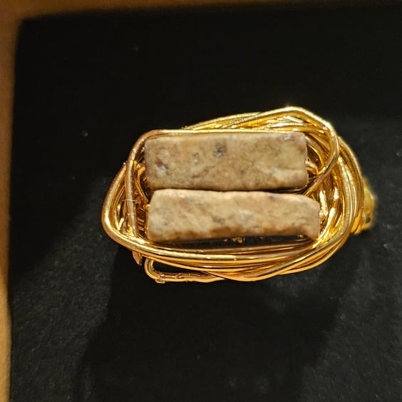 Block 18ct Gold Plated Wire Wrapped Ring (Sz Q)