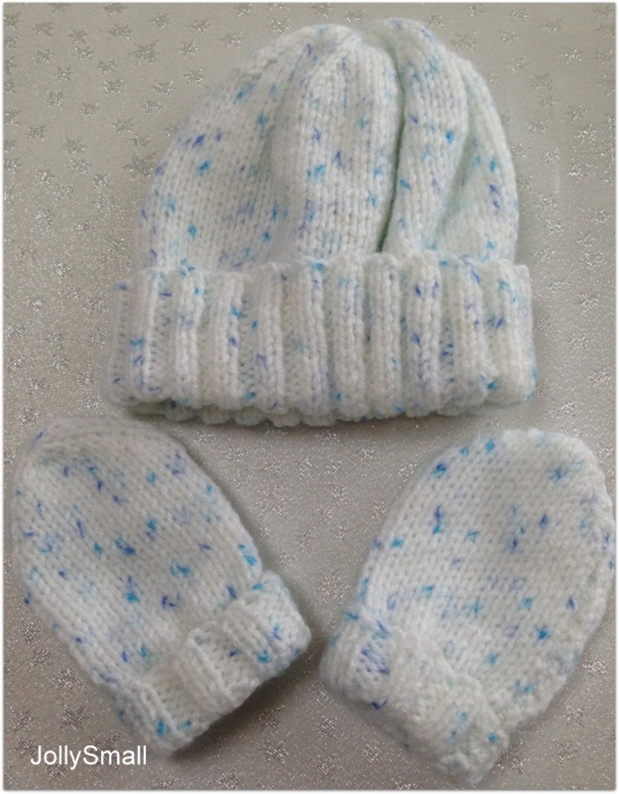 Baby Hat and Mittens 0 - 3 months - NOW 10% REDUCTION