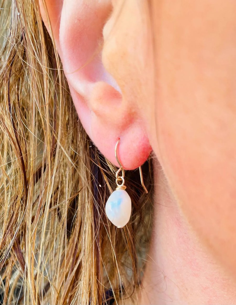 9ct Gold and Ivory Baroque Freshwater Pearl Drop Earrings