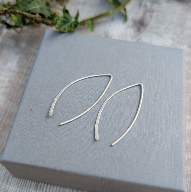 Sterling Silver Large Threader Earrings – JBJ2068