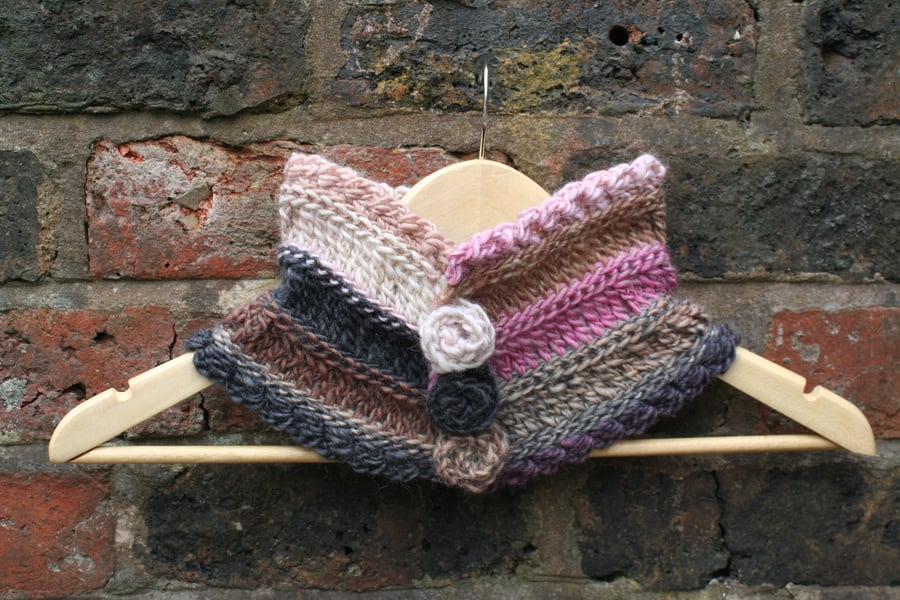 100% Wool Crochet Neck warmer Scarf