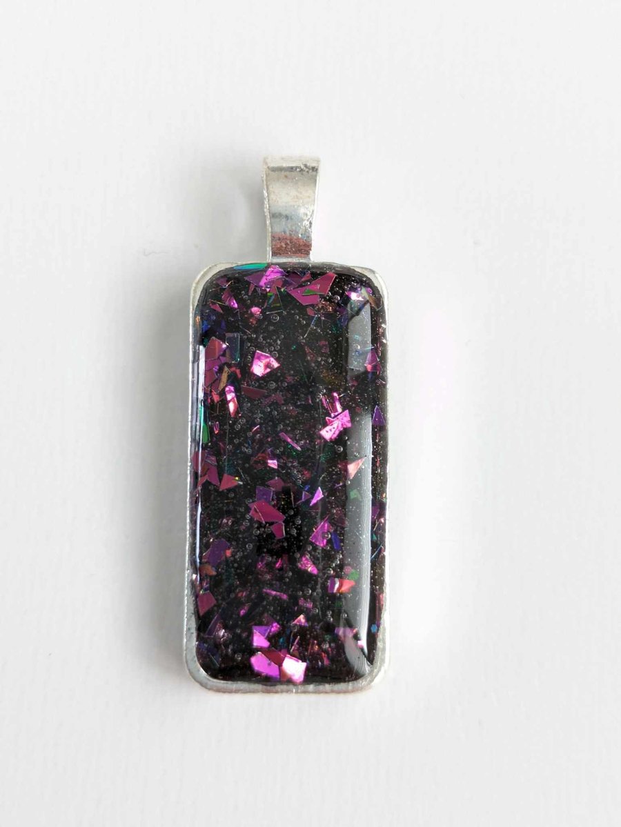 Small Rectangular Pendant With Dark Purple-Maroon Glitter Flakes