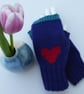 Hearts Knit Fingerless Mitts - Navy Blue & Cherry Red - Image 4
