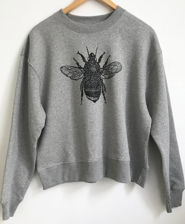 Bee Womens organic cotton grey sweatshirt big bee print