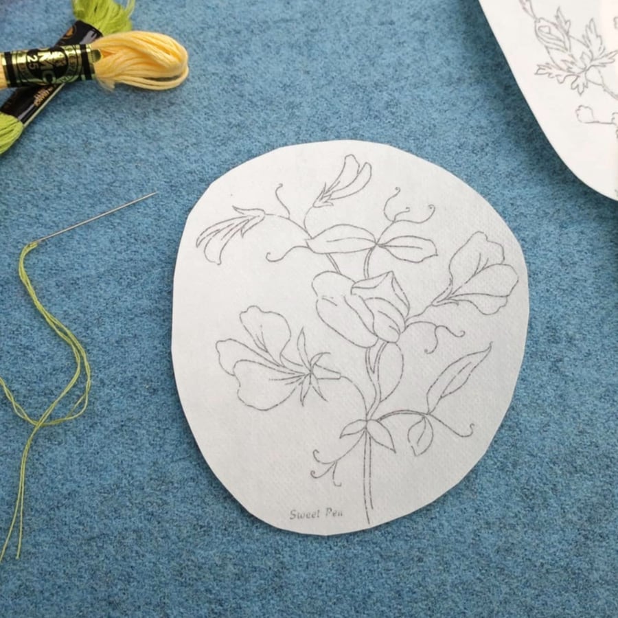 Embroidery motif sticker - Sweet Pea - vintage style small flower transfer