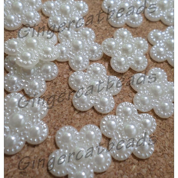 5 x Acrylic Pearl Flatbacks - 17mm - Flower - Cream