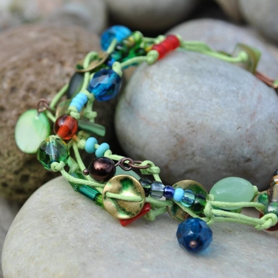 Apple green knot bracelet-boho & beach & surfer style