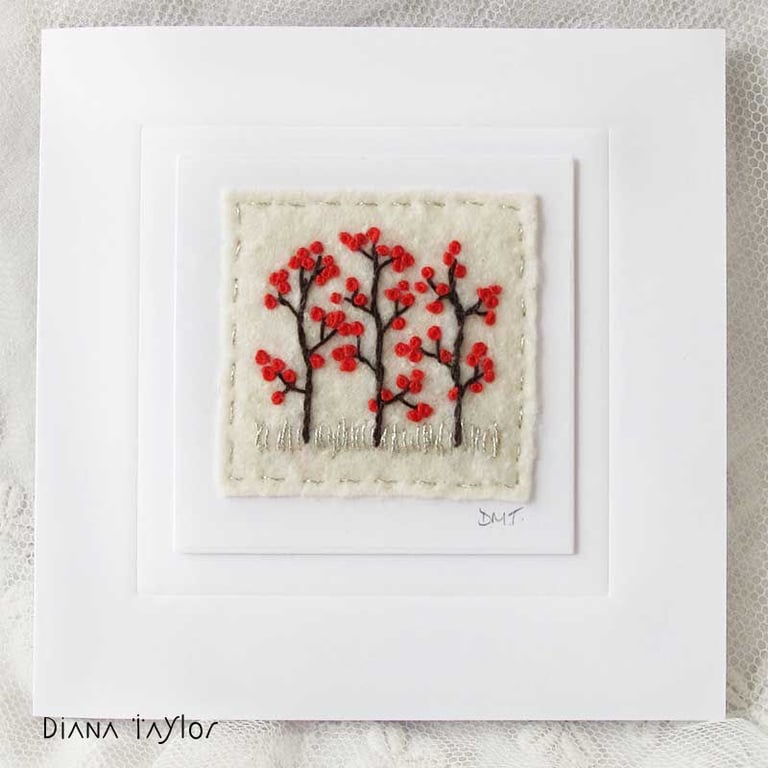 HAND EMBROIDERED WINTER CHRISTMAS CARD  BERRIES