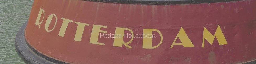 Pedges Houseboat