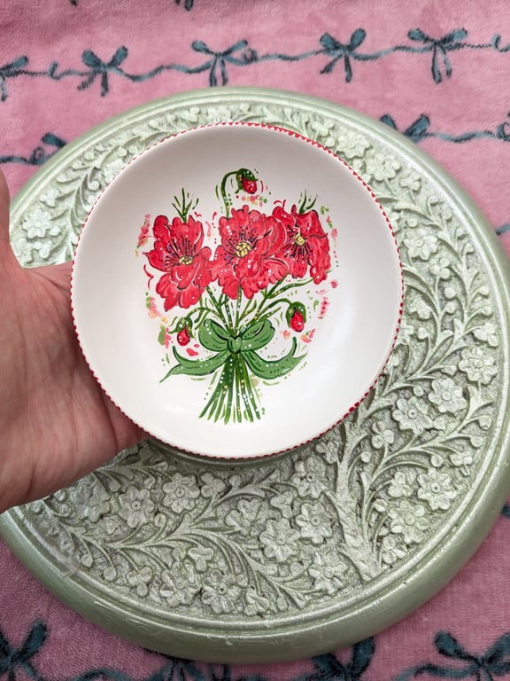Poppy hand-painted August birth flower Ring Jewellery dish