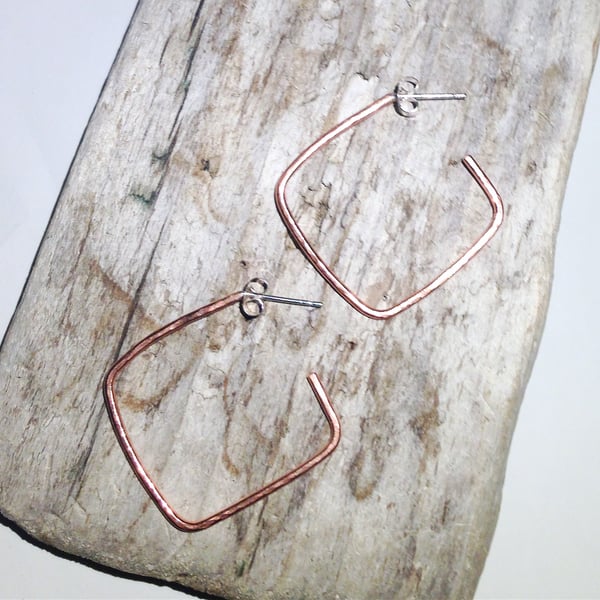 Handmade Angular Copper Earrings (ERCUSTHP2) - UK Free Post