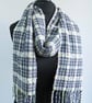 Handwoven tartan scarf - Image 4
