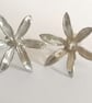 Star of Bethlehem Flower stud earrings made from Silver - Image 3