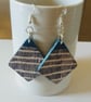 Geometric wood earrings - Image 3