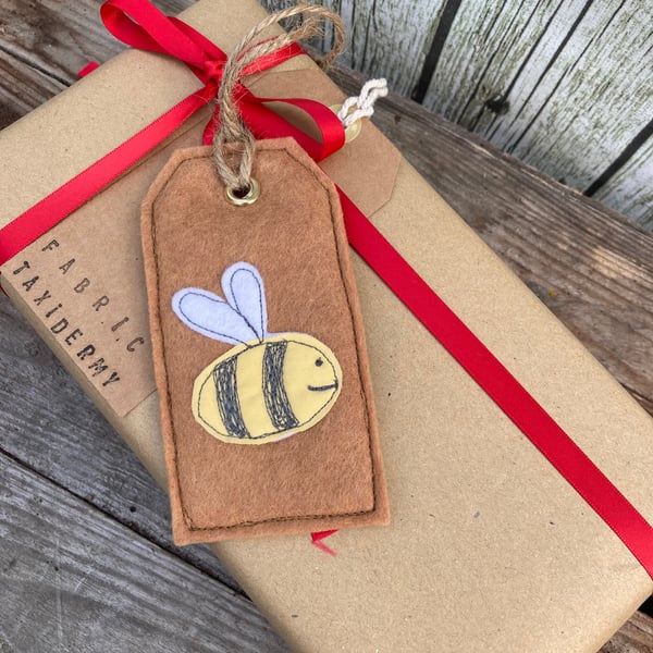 Gift tag (reusable) - Bee