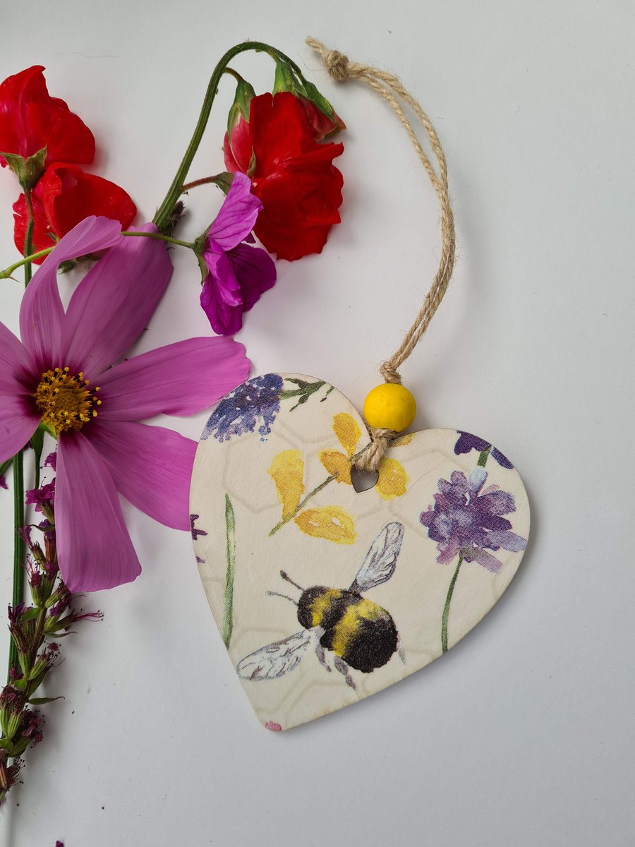 Wooden decoupage bee and flower hanging decoration home decor letterbox gift