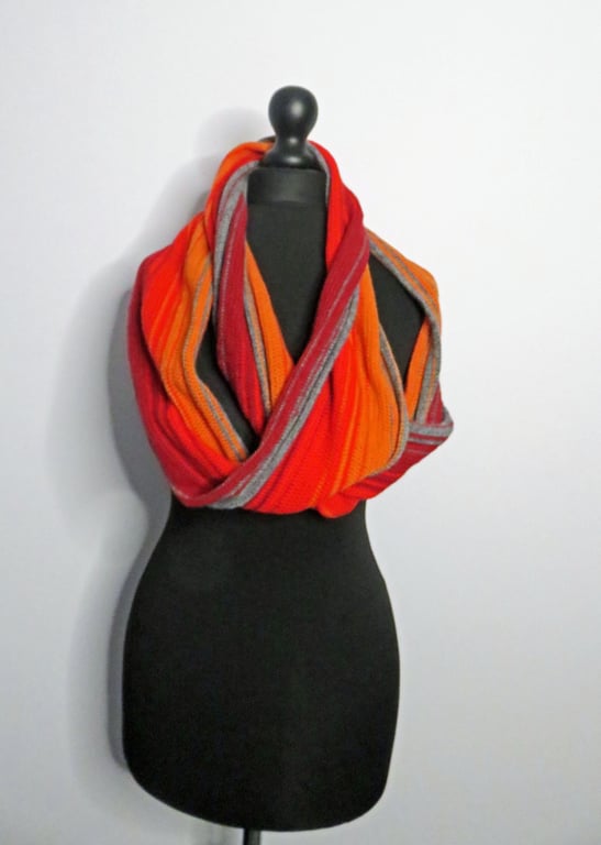 Ombre Cowl