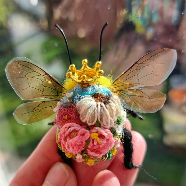 Embroidered Queen Bee 