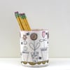 Flower Pots and Bees - Pen Pot