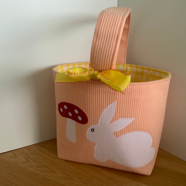 Small Easter Basket, Childrens Bag, Storage Basket, Apllique