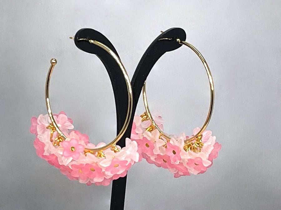 LUCITE FLOWER HOOP earrings pink white large hoops gold plated