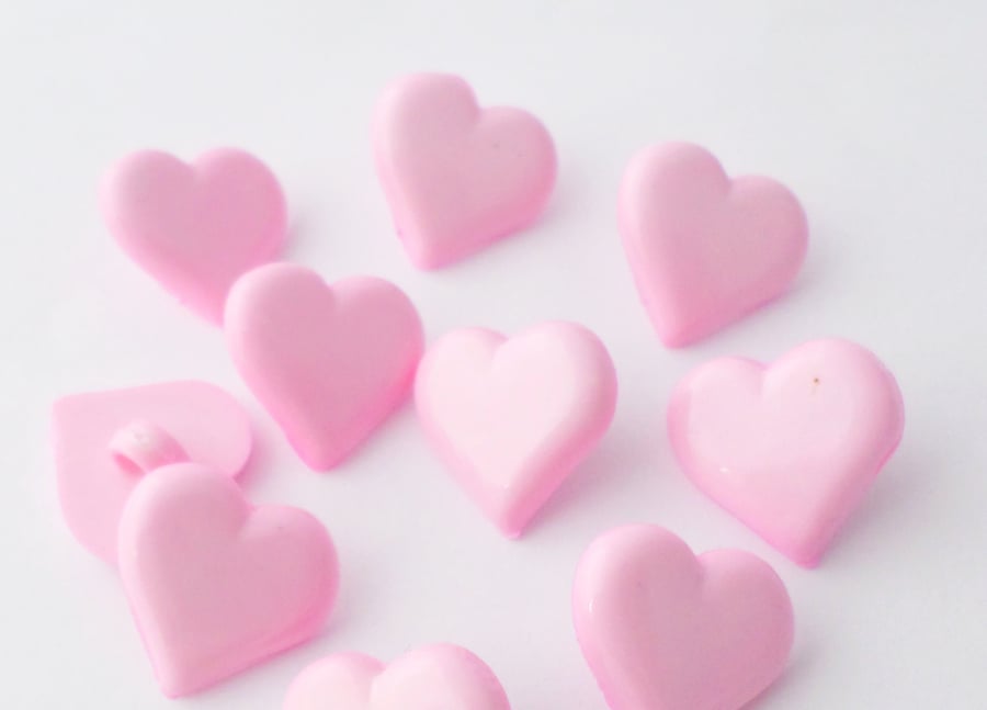 10 pink heart buttons 15mm