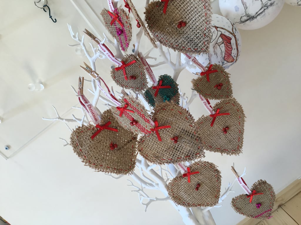 Christmas decoration. Rustic heart decorations. CC156. 